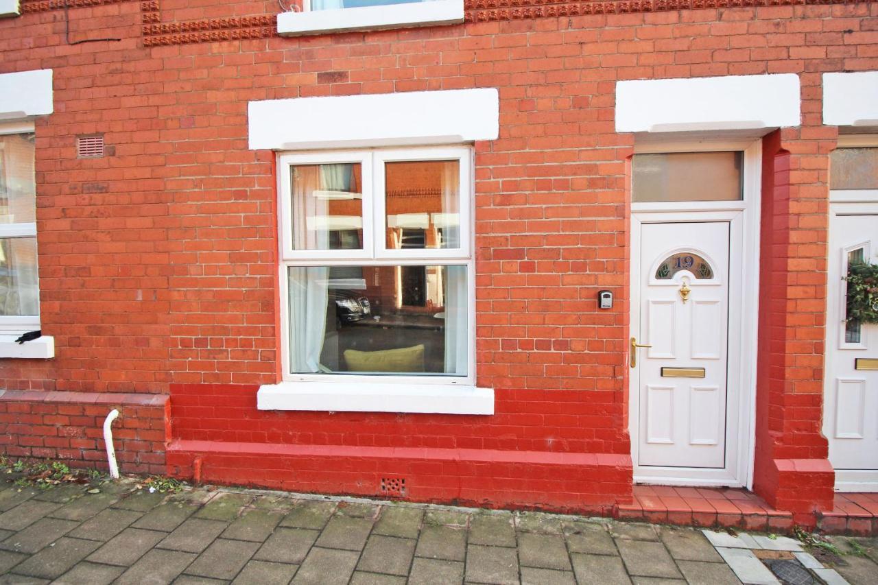 2 Bed, Up To 6 Guests Near Chester City Centre Exterior foto